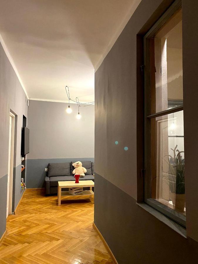 Appartement Lares And Penates à Cracovie Extérieur photo