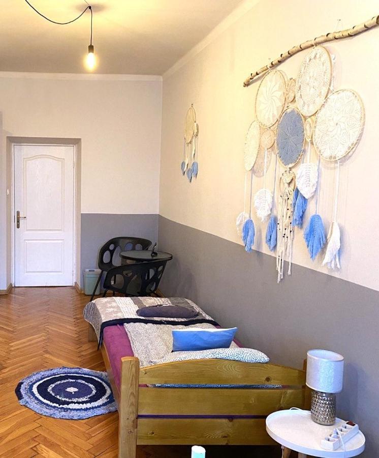 Appartement Lares And Penates à Cracovie Extérieur photo